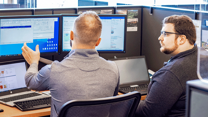 Manager-Mentoring-Employee